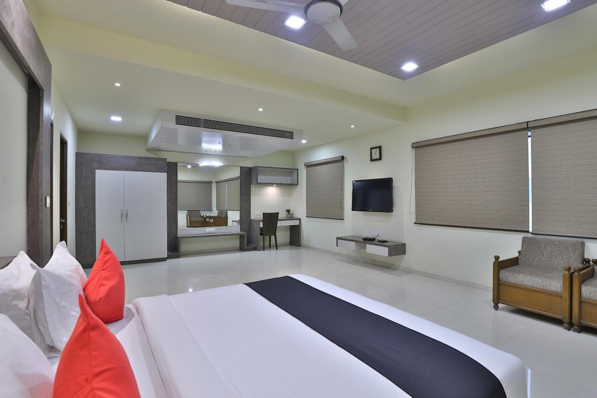 Atithi Resort Bharuch Exterior foto