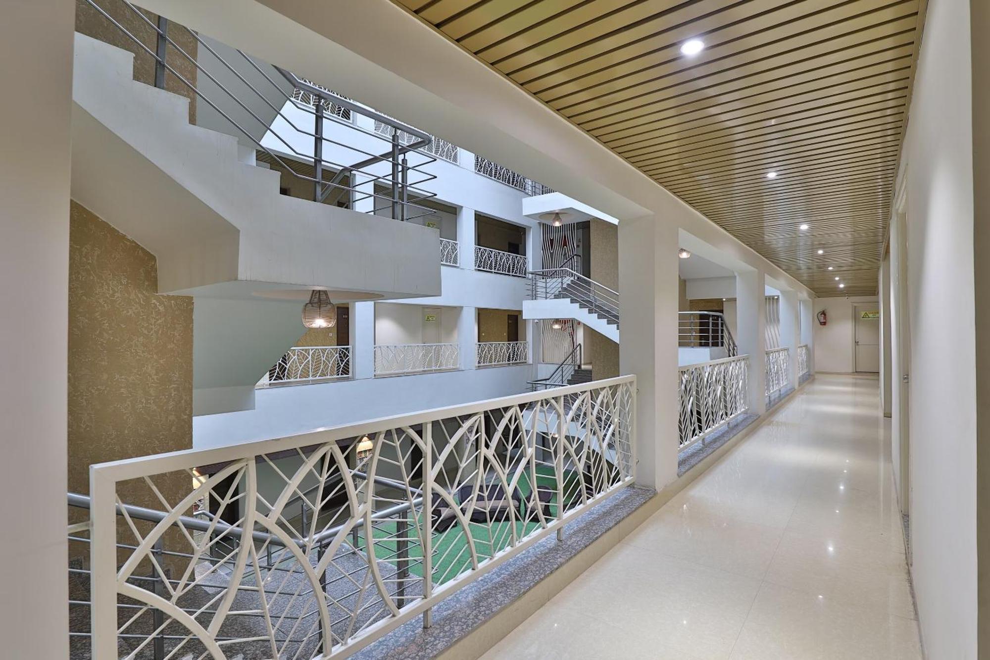 Atithi Resort Bharuch Exterior foto